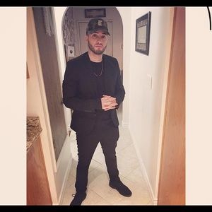 Meet your Posher, Nick